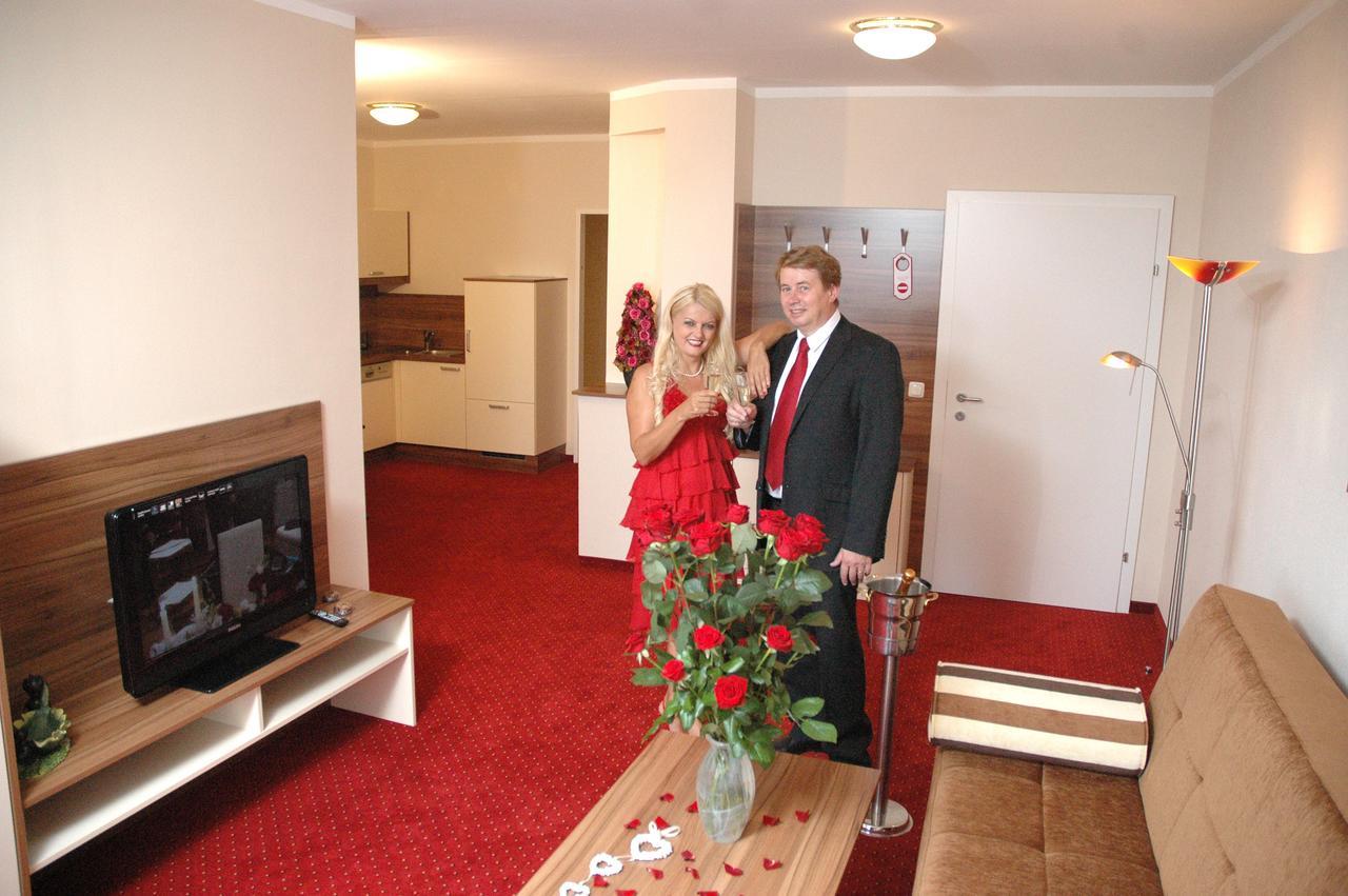 Hotel Garni Daniela Urich Schwanenstadt Экстерьер фото